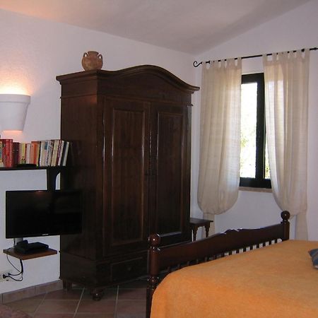 Studio-Appartment In Landhaus Mit Meerblick Porto Azzurro Εξωτερικό φωτογραφία