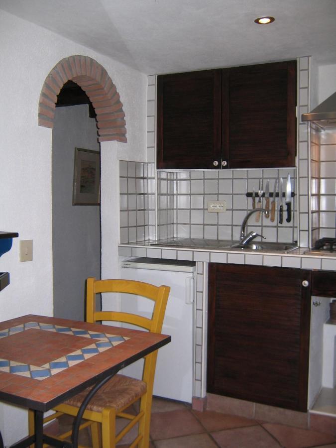 Studio-Appartment In Landhaus Mit Meerblick Porto Azzurro Εξωτερικό φωτογραφία
