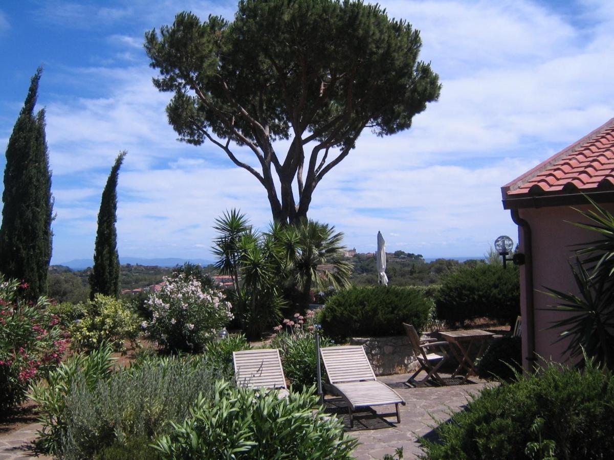 Studio-Appartment In Landhaus Mit Meerblick Porto Azzurro Εξωτερικό φωτογραφία